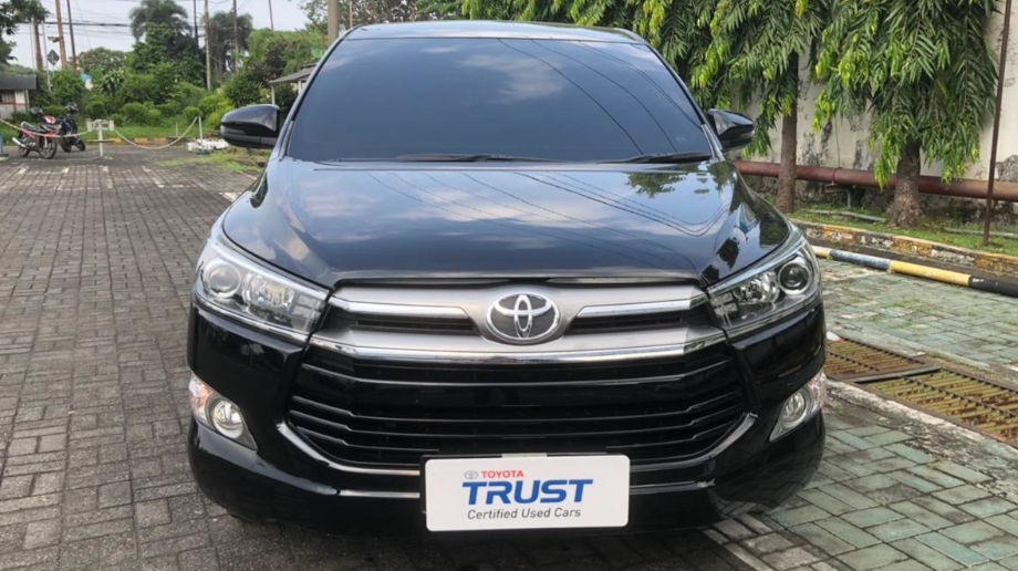 TOYOTA INNOVA INNOVA 2.4 V AT DIESEL (REBORN) AT 2020